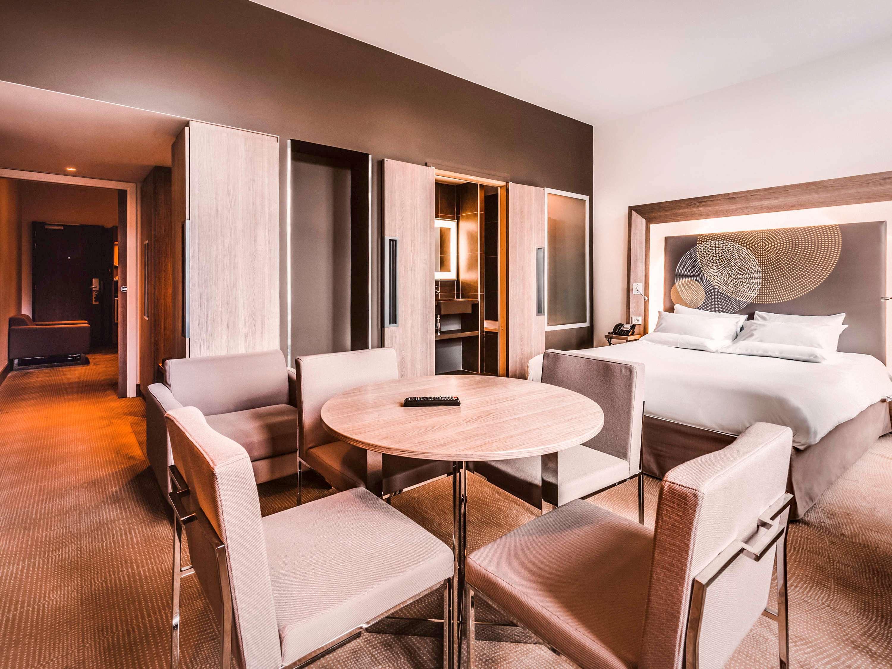 Novotel Centre Wilson 4*